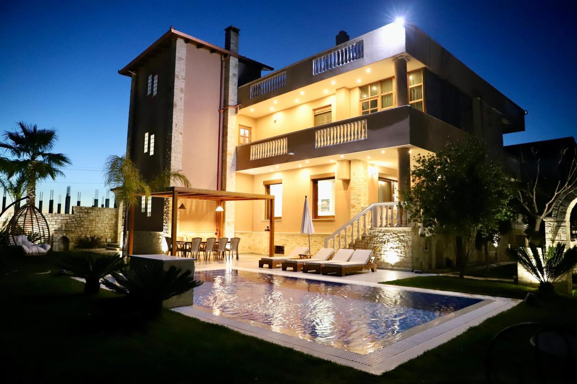 Green Villa With Private Pool ドゥラス エクステリア 写真